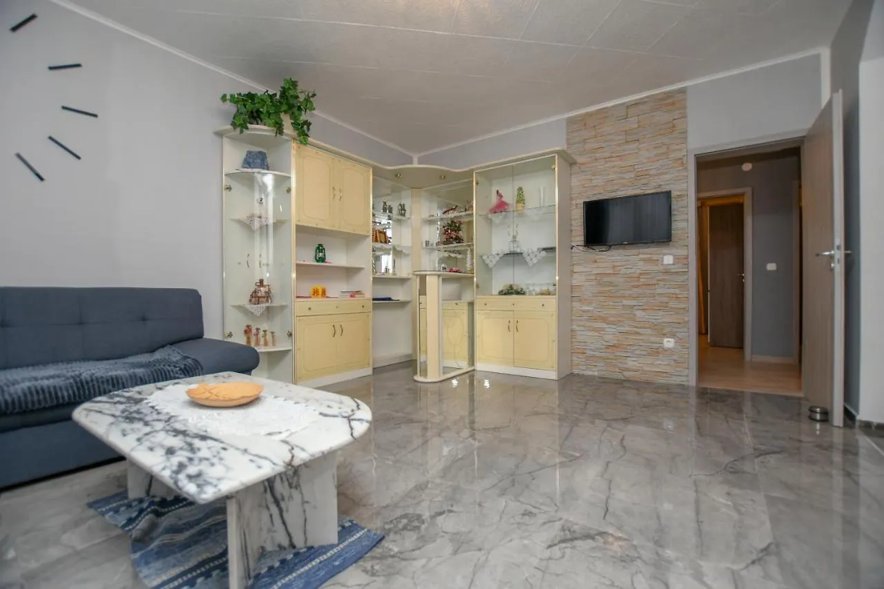 Apartments Katja 0*, Porec Croatia